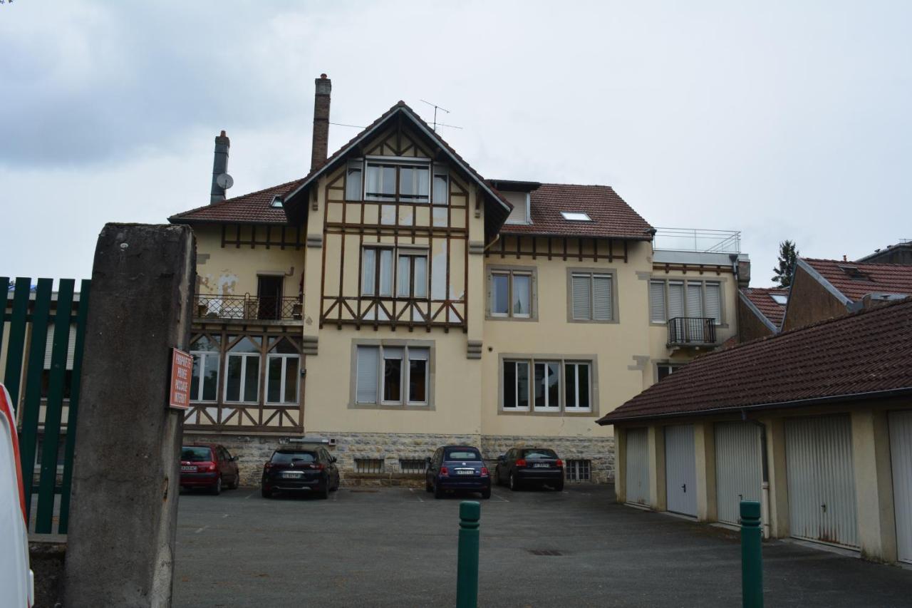Appartement-Terrasse Parking Prive Meuble De Tourisme 4 Etoiles Belfort Eksteriør billede