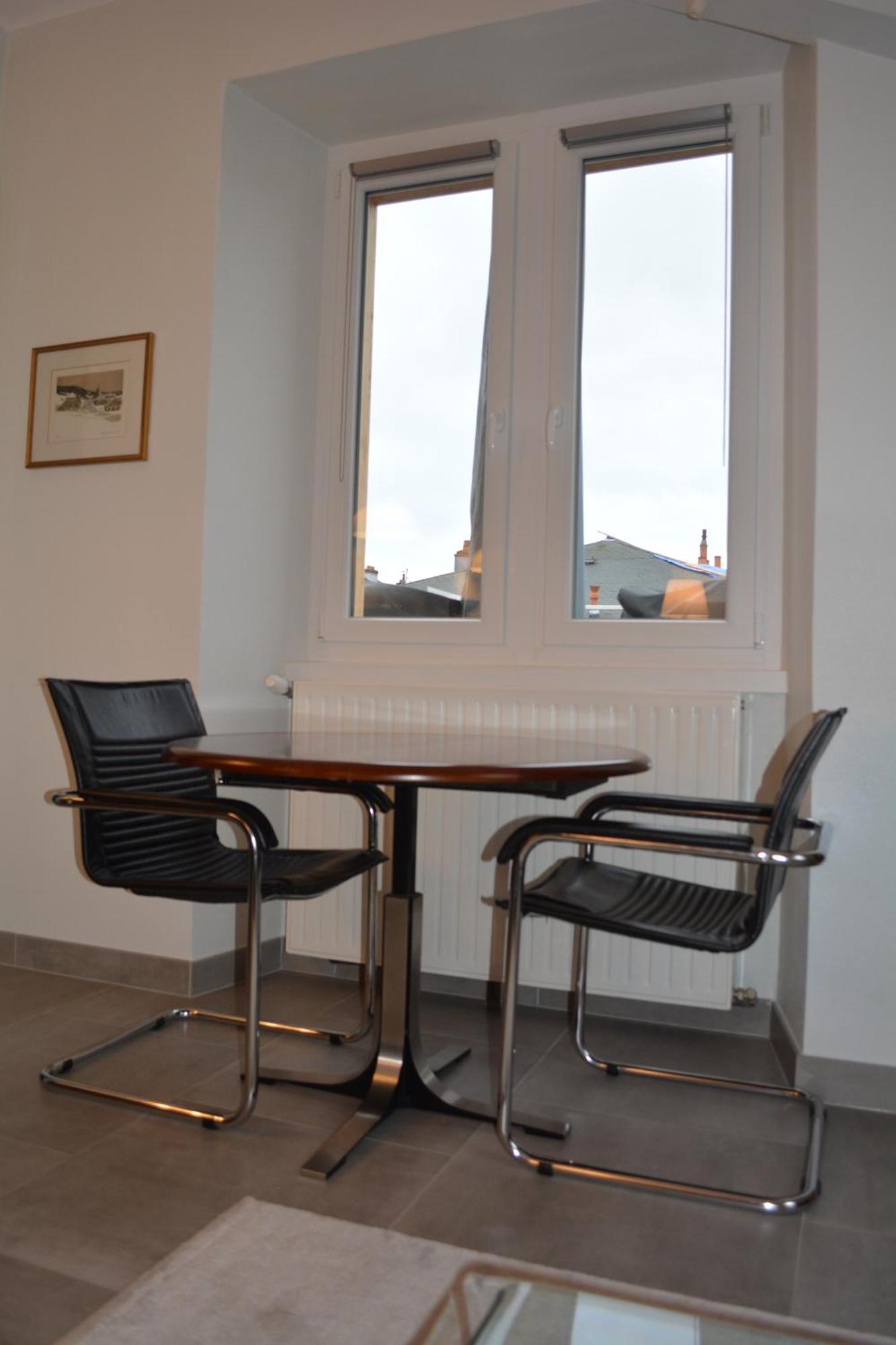 Appartement-Terrasse Parking Prive Meuble De Tourisme 4 Etoiles Belfort Eksteriør billede