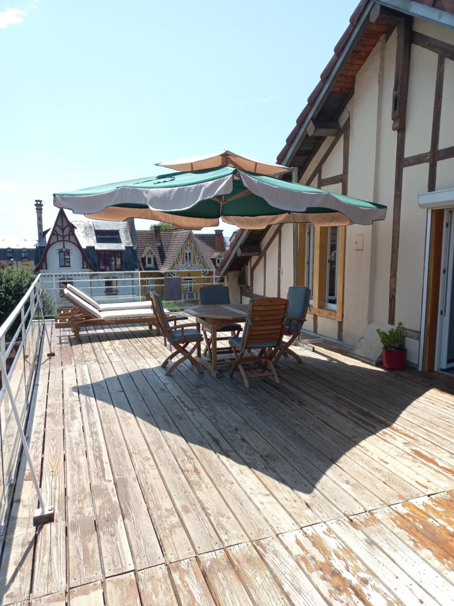 Appartement-Terrasse Parking Prive Meuble De Tourisme 4 Etoiles Belfort Eksteriør billede